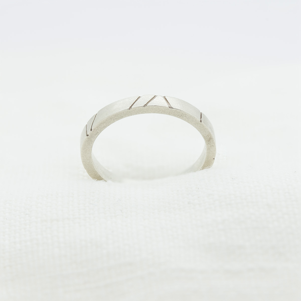 Sustainable Recycled Platinum Gents Wedding Ring Front | Lisa Rothwell-Young