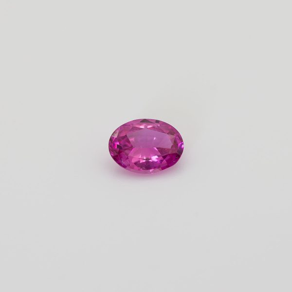 Ethically Sourced 0-98ct Oval Cut Pink Sapphire | Lisa Rothwell-Young