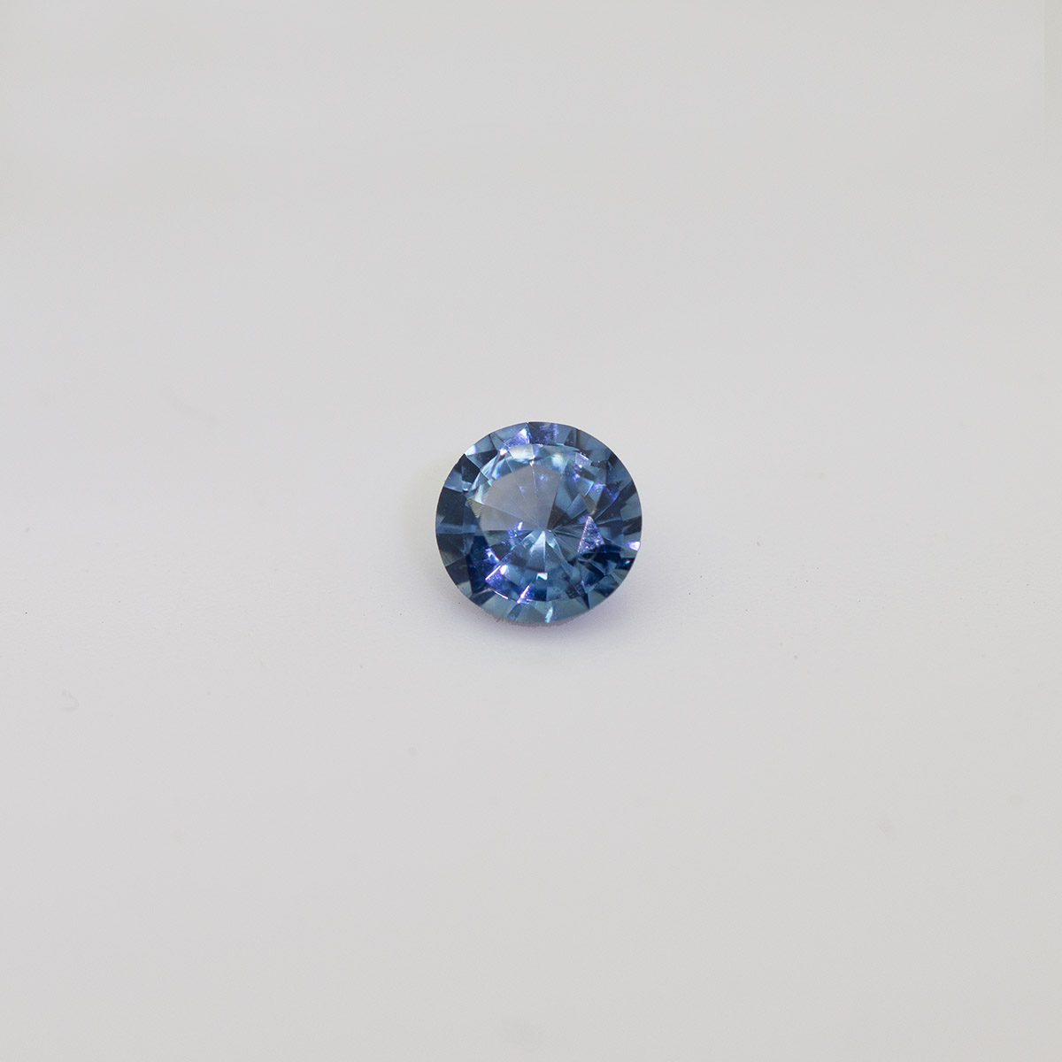 Ethically Sourced 5mm Round Blue Sapphire | Lisa Rothwell-Young