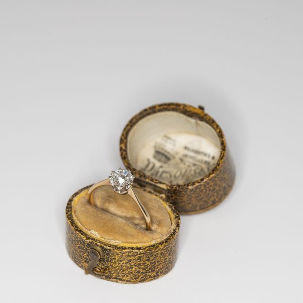 Eight claw old mine cut diamond solitaire | Lisa Rothwell-Young